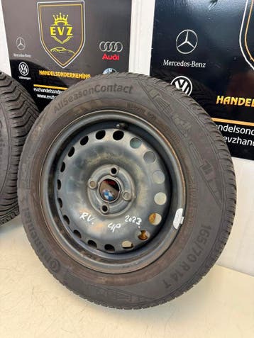 2 stuks VW UP bj.2023 165/70R14T stalen velgen met banden, Auto-onderdelen, 14 inch, Gebruikt, Banden en Velgen, All Season
