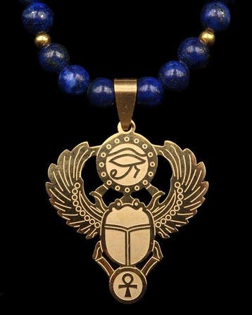 Lapis lazuli - Egyptische halsketting – gevleugelde scarabee