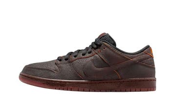 Nike Dunk SB Low Krampus, Nieuw