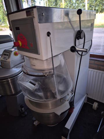 Veiling Boulangerie patisserie inventaris machinery, Gebruikt, Bakkerij en Slagerij