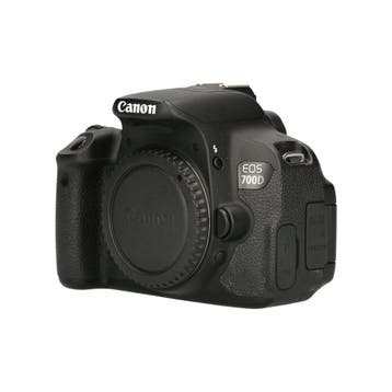 Canon EOS 700D met garantie, Ophalen of Verzenden, Gebruikt