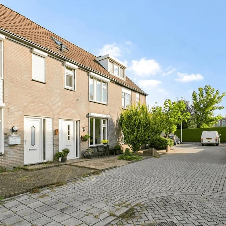 Huis in Bergen Op Zoom gevonden voor €1950,- pm, Huizen en Kamers, Kamers te huur, Overige regio's