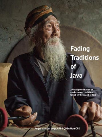 Fading Traditions Of Java | Anges Van der Logt | Nieuw, Ophalen of Verzenden, Nieuw, Anges Van der Logt