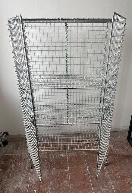 IKEA - Nike Karlsson - Kast - Staal, Antiek en Kunst, Antiek | Meubels | Stoelen en Banken