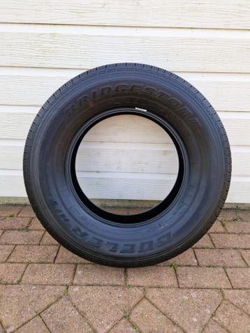 255/70/18 113T Bridgestone zomerbanden 4x, 18 inch, Gebruikt, 255 mm, Band(en)