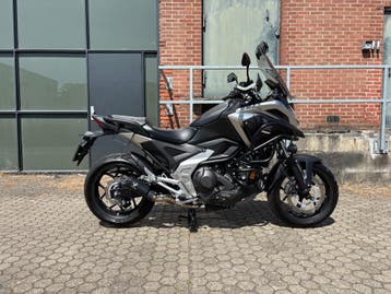 Honda NC750X DTC - nc 750 x - 2021 - recent onderhoud, Motoren, Gebruikt, Automaat, Sportuitlaat