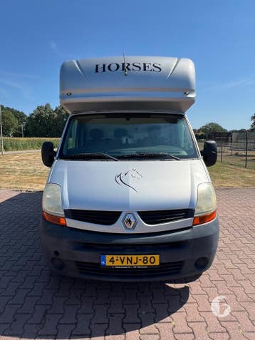 Mooie Renault paardenwagen uit 2007!, Ophalen, Zo goed als nieuw, Polyester, 2-paards trailer