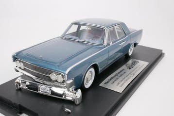 Goldvarg 1:43 - Modelauto - Lincoln Continental sedan (1962), Nieuw