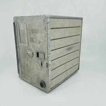 Driessen Aviation - Trolley - Britannia airways - Aluminium