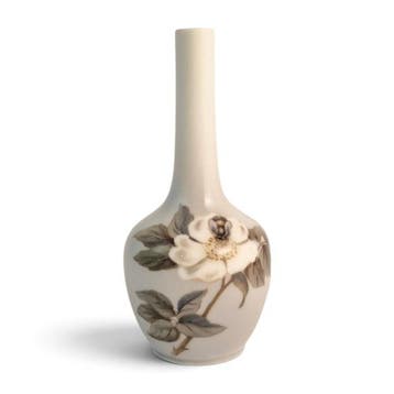 Royal Copenhagen - Vaas - Floral bee bud - 1659 / 43B -