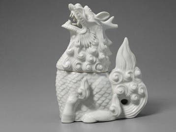 Japanese Nabeshima-yaki White Porcelain Incense Burner -