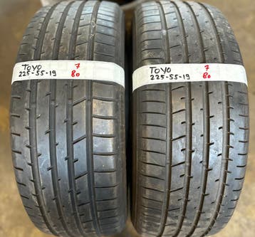 2x225-55-19 toyo zomer 7mm €80 per band 225 55 19, Gebruikt, Band(en), Personenwagen, Ophalen