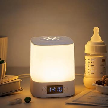 Oplaadbare LED Nachtlamp met Klok en Touchbediening, Verzenden, Nieuw