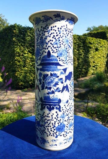 Antieke 19e-eeuwse Chinese blauw-wit porseleinen