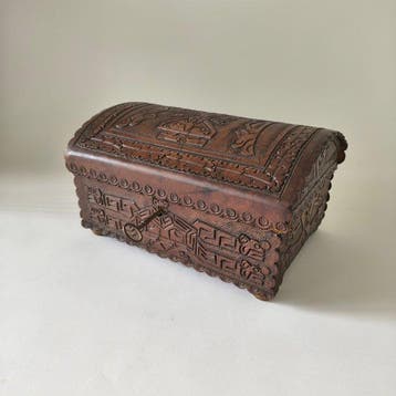 Decoratief ornament - Julio Eugenio Sanchez Bernuy. - Peru -