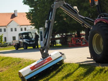 Armklepelmaaier minitractor, Overige, Werkplaats, Gebouw of Erf