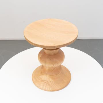 3x Vitra Eames Stool B Bijzettafel Licht Kastanjehout, Minder dan 45 cm, Minder dan 55 cm, Rond, Nieuw