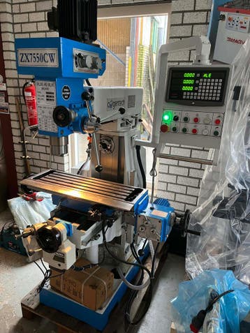 Boor freesmachine, Nieuw