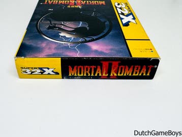 Sega 32X - Mortal Kombat II + Reg. Card - Japan, Spelcomputers en Games, Verzenden, Gebruikt
