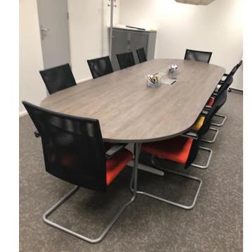 (MDK-105223) Aspa 10 persoons vergadertafel, Huis en Inrichting, Ophalen of Verzenden, Gebruikt