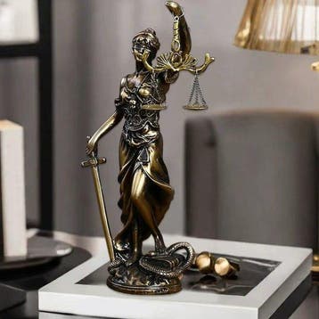Decoratief ornament - Lady Justice Statue – European Antique