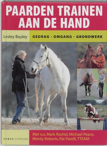 Paarden trainen aan de hand - L. Bayley 9789058775207, Boeken, Verzenden, Gelezen, L. Bayley