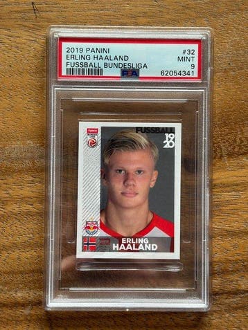 2019/20 Panini Fussball 19/20 Erling Haaland #32 Graded card, Nieuw
