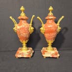 Klok (2) - - Verguld brons - 1850-1900 - Marmer met bronzen