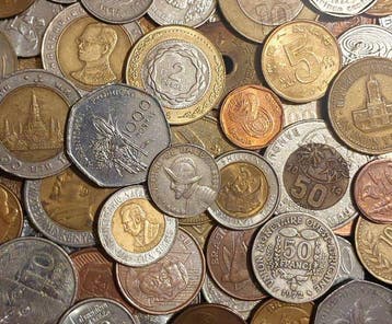 Wereld. 100+ Exotic Coins from different Countries (Zonder
