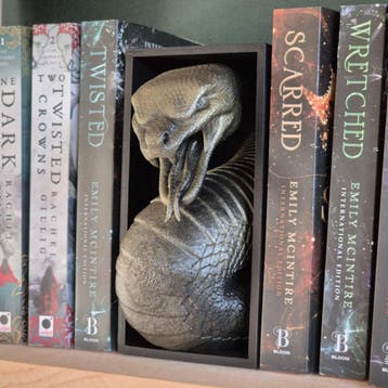 Unique Handcrafted Cobra Book Nook | Mystical Snake Bookend, Verzenden, Nieuw
