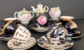 Lomonosov Imperial Porcelain Factory - Kop en schotel (23) -