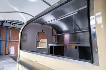 Foodtruck 270 CoC, 740 kg - Foodtrailer - Verkoopwagen, Ophalen