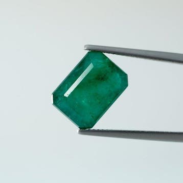1 pcs Groen Smaragd - 8.30 ct - Guild Gem Laboratory, Nieuw
