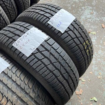 2 x Continental WinterContact 205-60-16 Winterbanden 9mm, Auto-onderdelen, Gebruikt, 16 inch, Band(en), Personenwagen