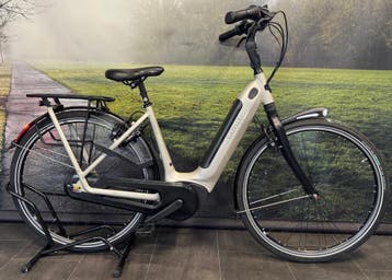 Gazelle Grenoble C8 Elektrische Damesfiets | Middenmotor, Ophalen of Verzenden, Zo goed als nieuw, 47 tot 51 cm, 50 km per accu of meer