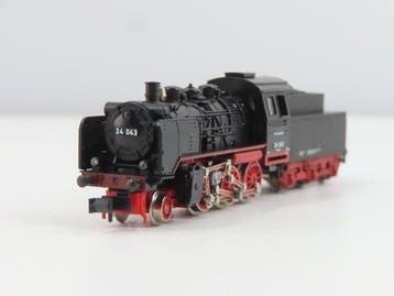 Minitrix N - 51 2028 00 - Stoomlocomotief met tender (1) -, Nieuw