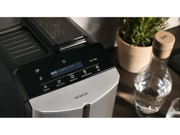 Siemens EQ300 TF303E07 - Espresso volautomaat - milkPerfect, Witgoed en Apparatuur, Koffiezetapparaten, Verzenden, Zo goed als nieuw