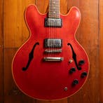 Gibson ES-333 Cherry 2004, Muziek en Instrumenten, Ophalen of Verzenden, Nieuw