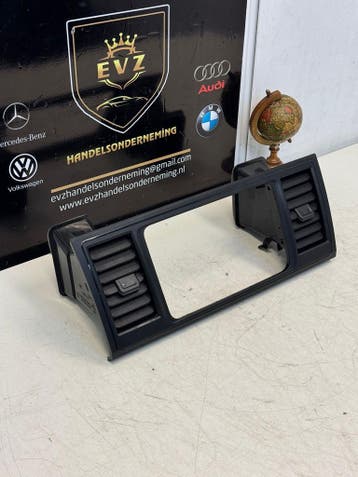 VW Transporter T6 bj.2015 radio omlijsting art.7E1857038C, Gebruikt, Volkswagen