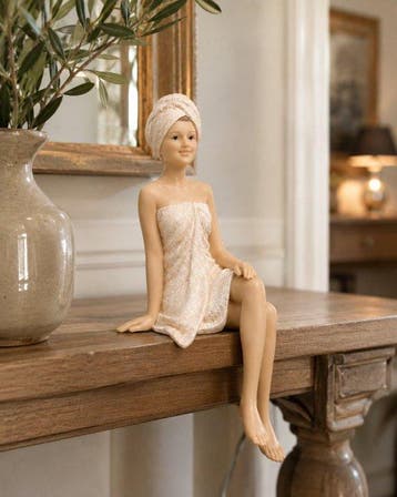 sculptuur, Wellness Dame op Rand – Hotel Chique