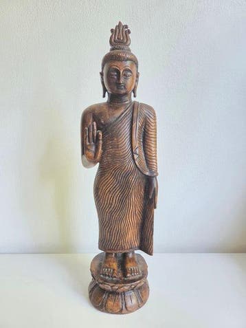 Handgeneden houten beeld 48cm hoog - Hout, Ceder - Sri Lanka