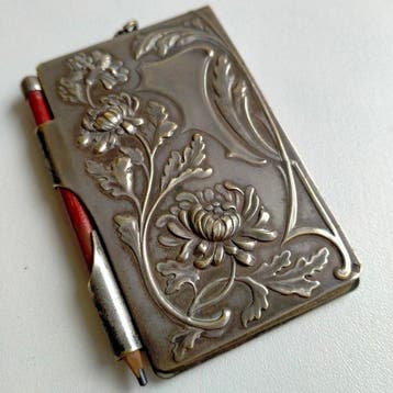 Art Nouveau balboekje:carnet de bal/ aide-mémoire - 1900