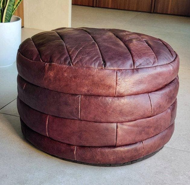Poef - Leder, Antiek en Kunst, Kunst | Designobjecten