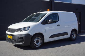 Peugeot Partner 1.5 BlueHDI 130PK Automaat EURO 6, Automaat, Stof, Gebruikt, Wit