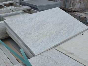 70 stuks Albino Light natuursteen tegels 570 x..., Nieuw