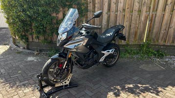 CFMOTO 700 MT 2024, Motoren, 2 cilinders, Occasion, Motorrijbewijs A, Meer dan 35 kW