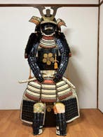 Harnas (1) - Japan - 1970-1980, 1980-1990, Een volledige set