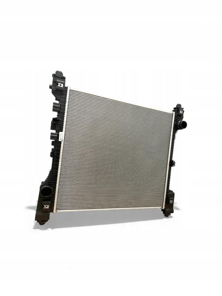 Koelradiator JEEP GRAND CHEROKEE WL 2021- 3.6 5.7 68579095AA, Auto-onderdelen, Airco en Verwarming, Gebruikt, Verzenden