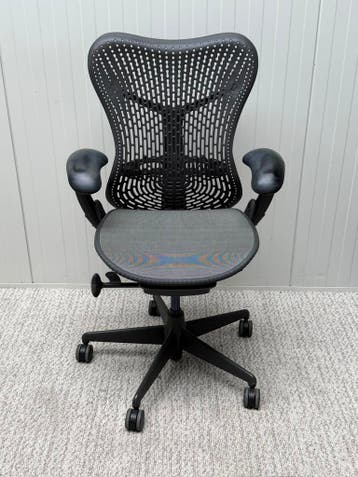 Herman Miller Mirra 1 bureaustoel Gebruikt, Gebruikt, Ophalen of Verzenden, Ergonomisch, Grijs