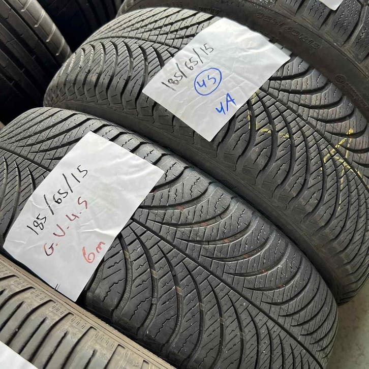 2 x Goodyear Vector 4 Seasons 185-65-15 4 Seizoenbanden 6mm, Auto-onderdelen, Banden en Velgen, 15 inch, All Season, 185 mm, Personenwagen